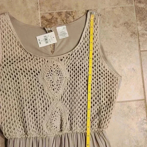 CBOCS Crochet Top Maxi Dress - Picture 6 of 9